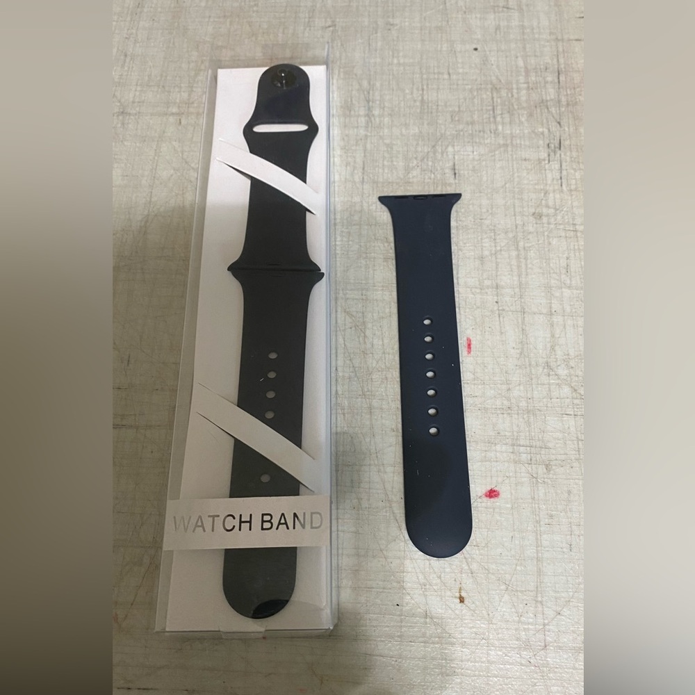 Apple Watch band brand new inbox for feet condition with extra band in side - Picture 2 of 2